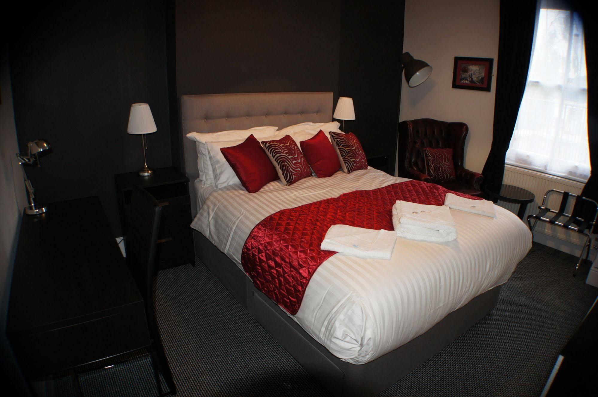 Hotel Grand Junction Arms Londres Exterior foto