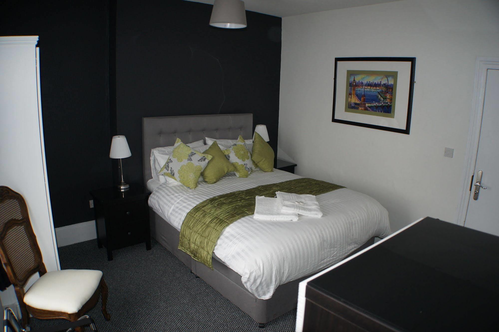 Hotel Grand Junction Arms Londres Exterior foto